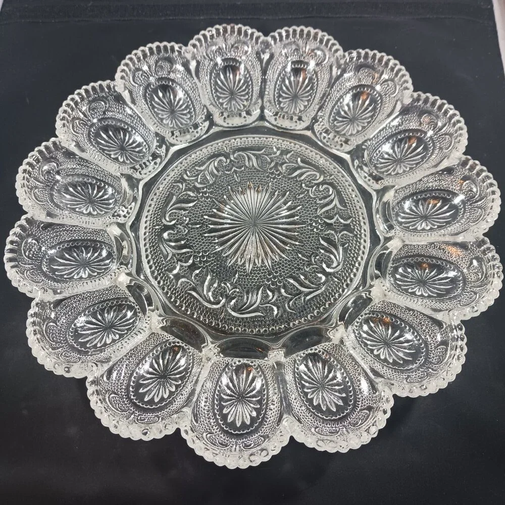 Vintage LE Smith Clear Cut Glass Round 11